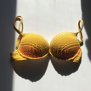 Push up bikini top